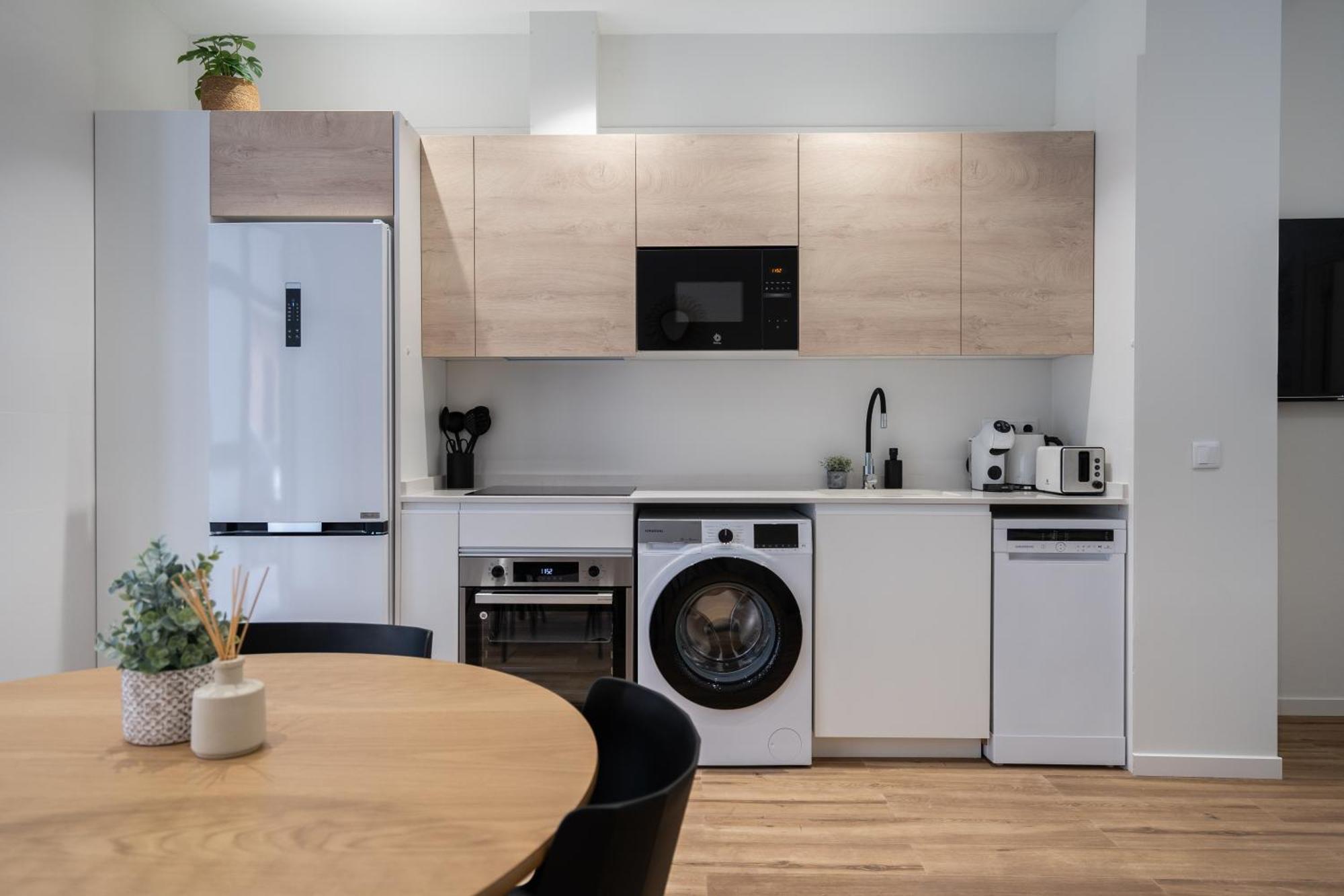 ולנסיה Marina Beach Apartments מראה חיצוני תמונה